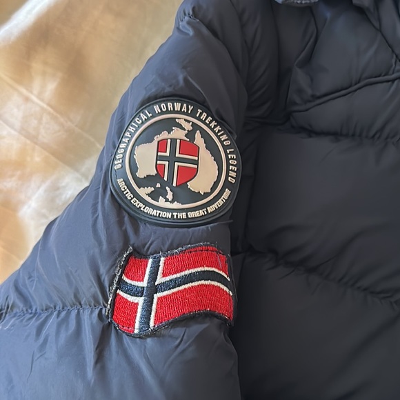 Geographical Norway down jacket. Navy. Size 12. Great condition. - Picture 4 of 6
